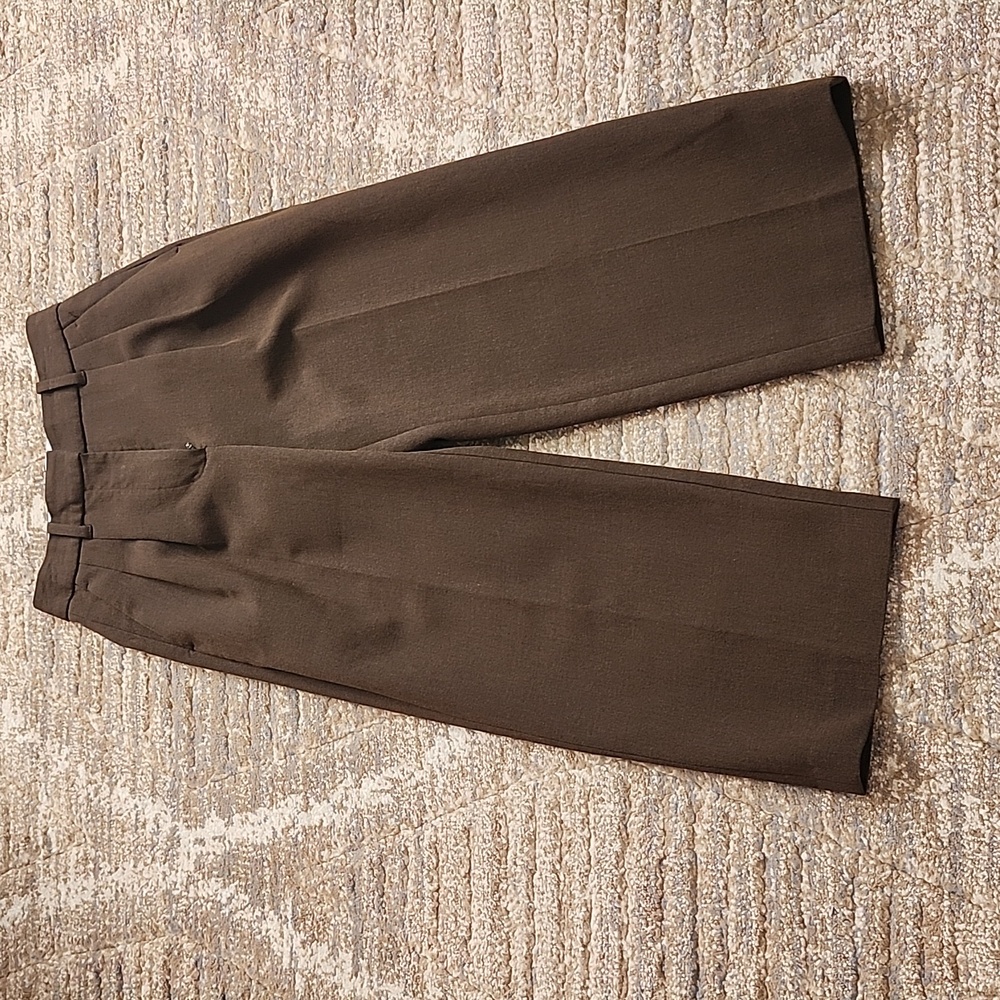 Aritzia Effortless Cropped Pants In Heather Rich Brown